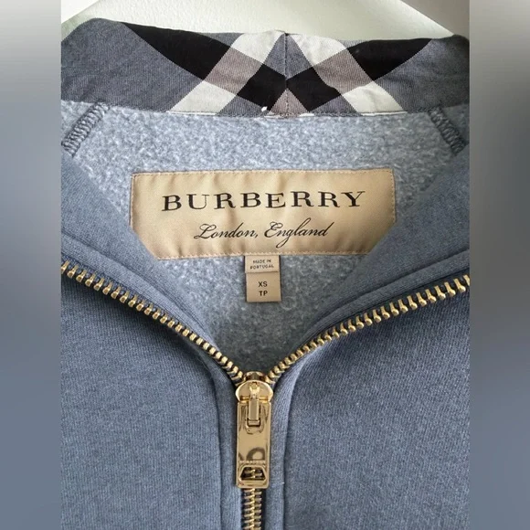 Burberry Hoodie - Picture 3 of 4